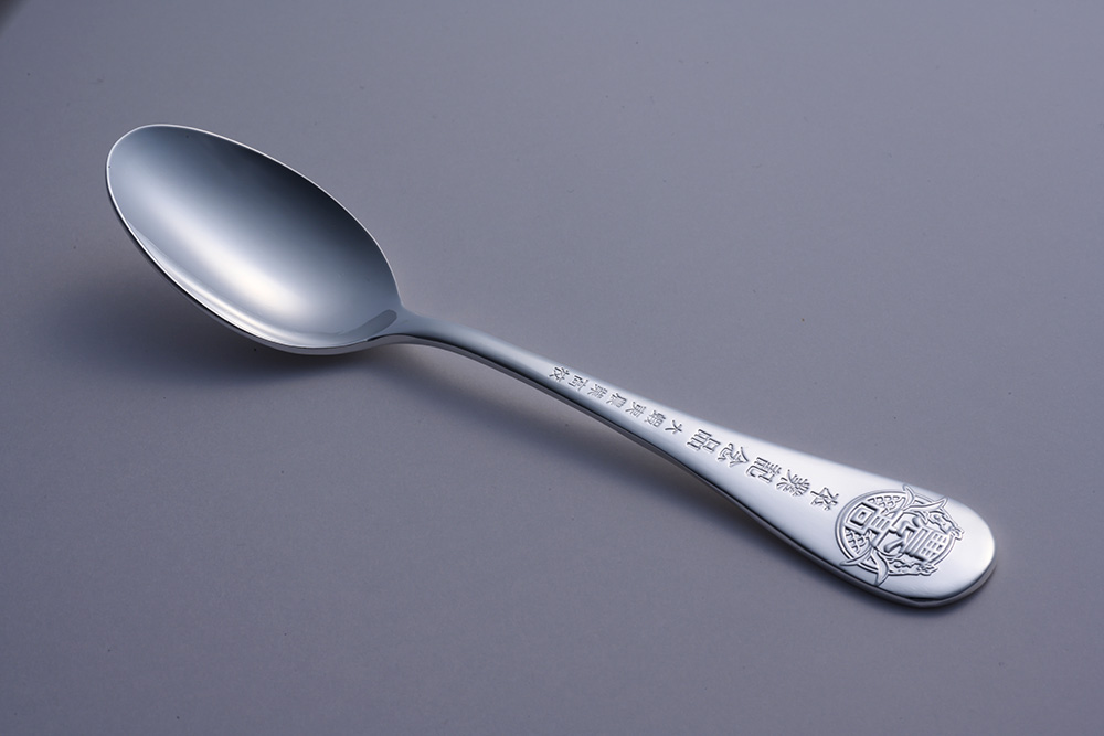『銀の匙 Silver Spoon』最終15巻卒業記念品・スプーン付き特別版